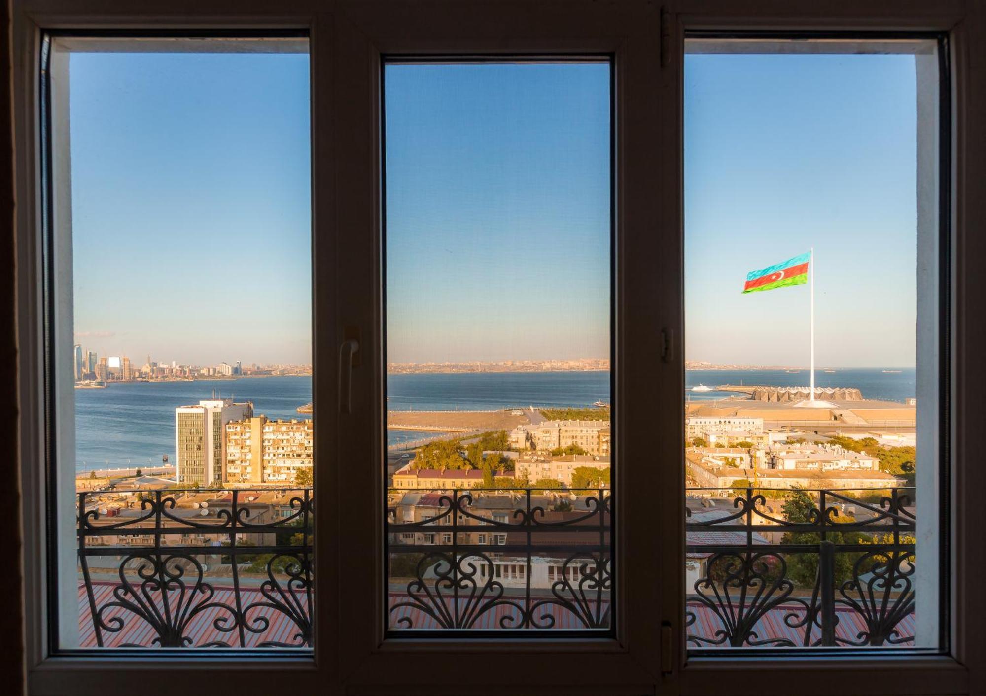 Red Roof Seaview Hotel Baku Exterior photo